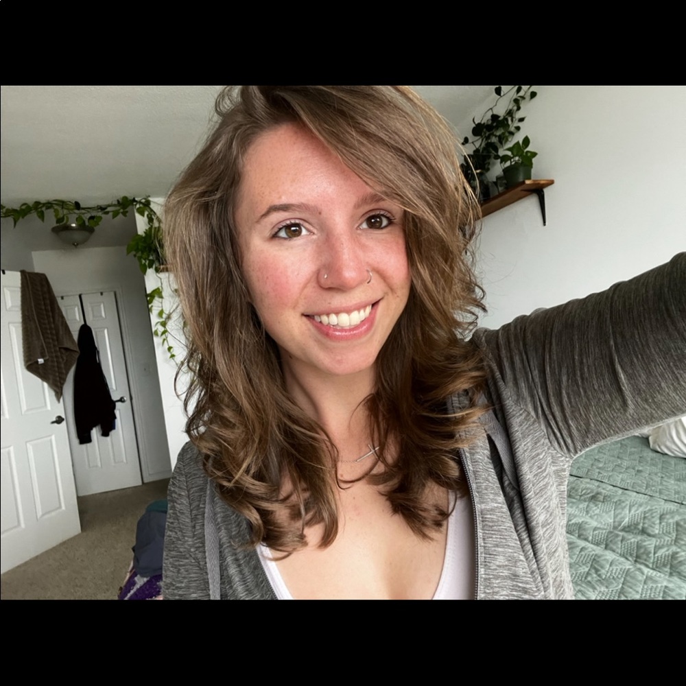 Meet your Posher, Emma